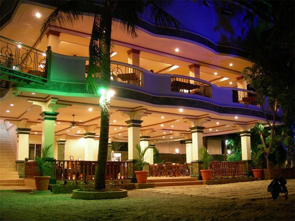 Grand Boracay Resort Balabag  Exterior foto