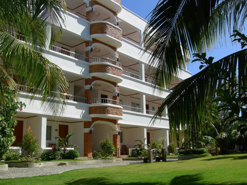 Grand Boracay Resort Balabag  Exterior foto