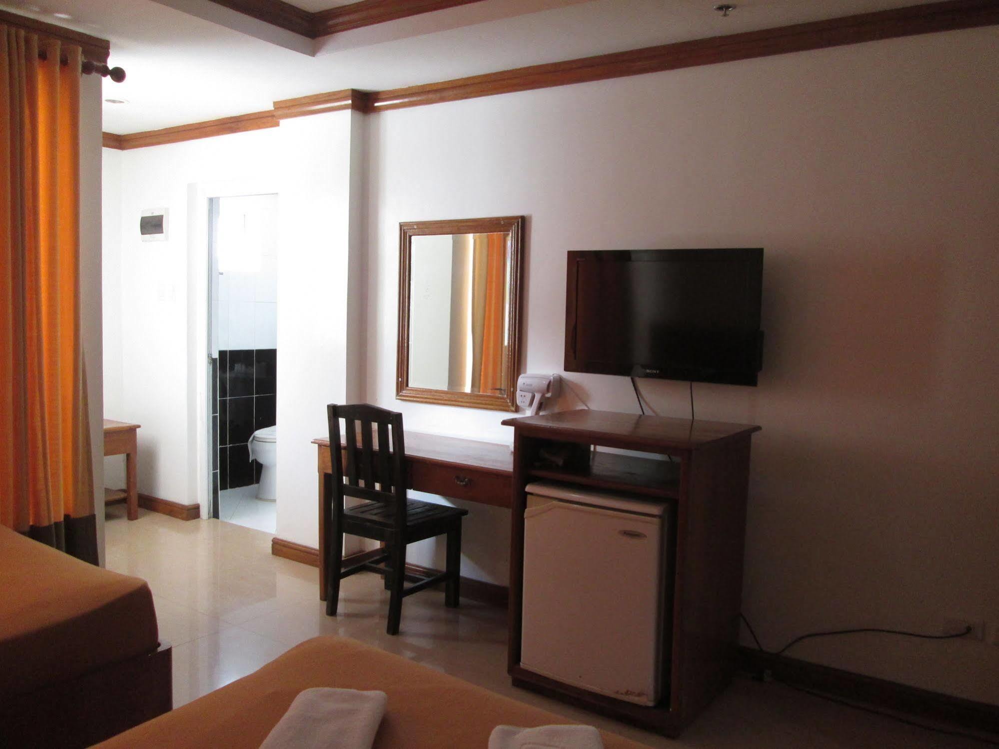 Grand Boracay Resort Balabag  Exterior foto