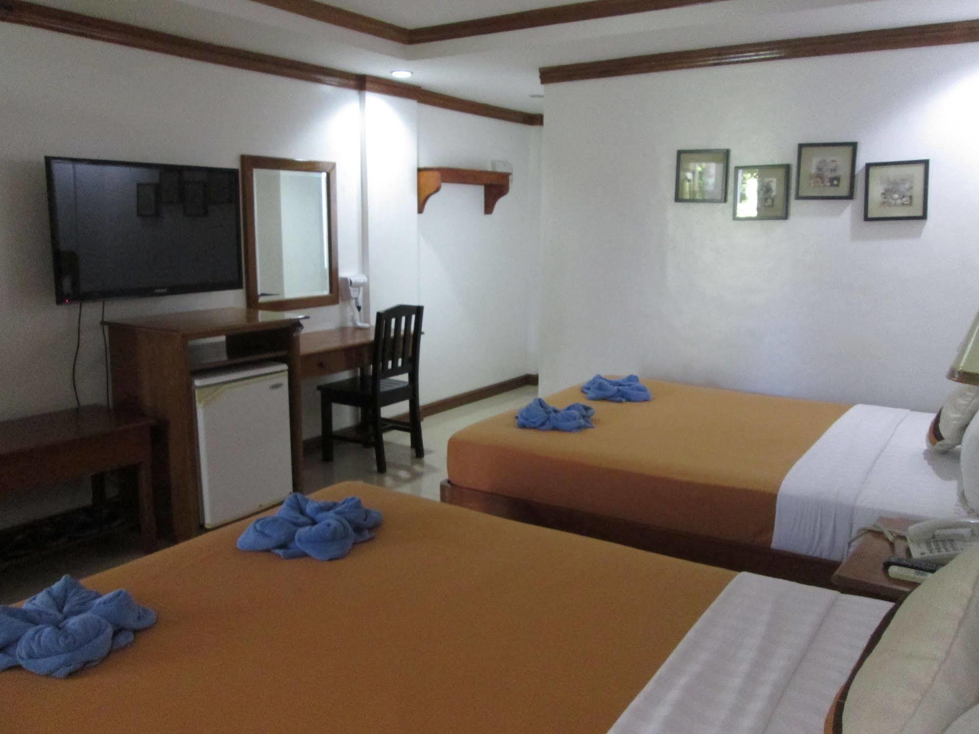 Grand Boracay Resort Balabag  Exterior foto