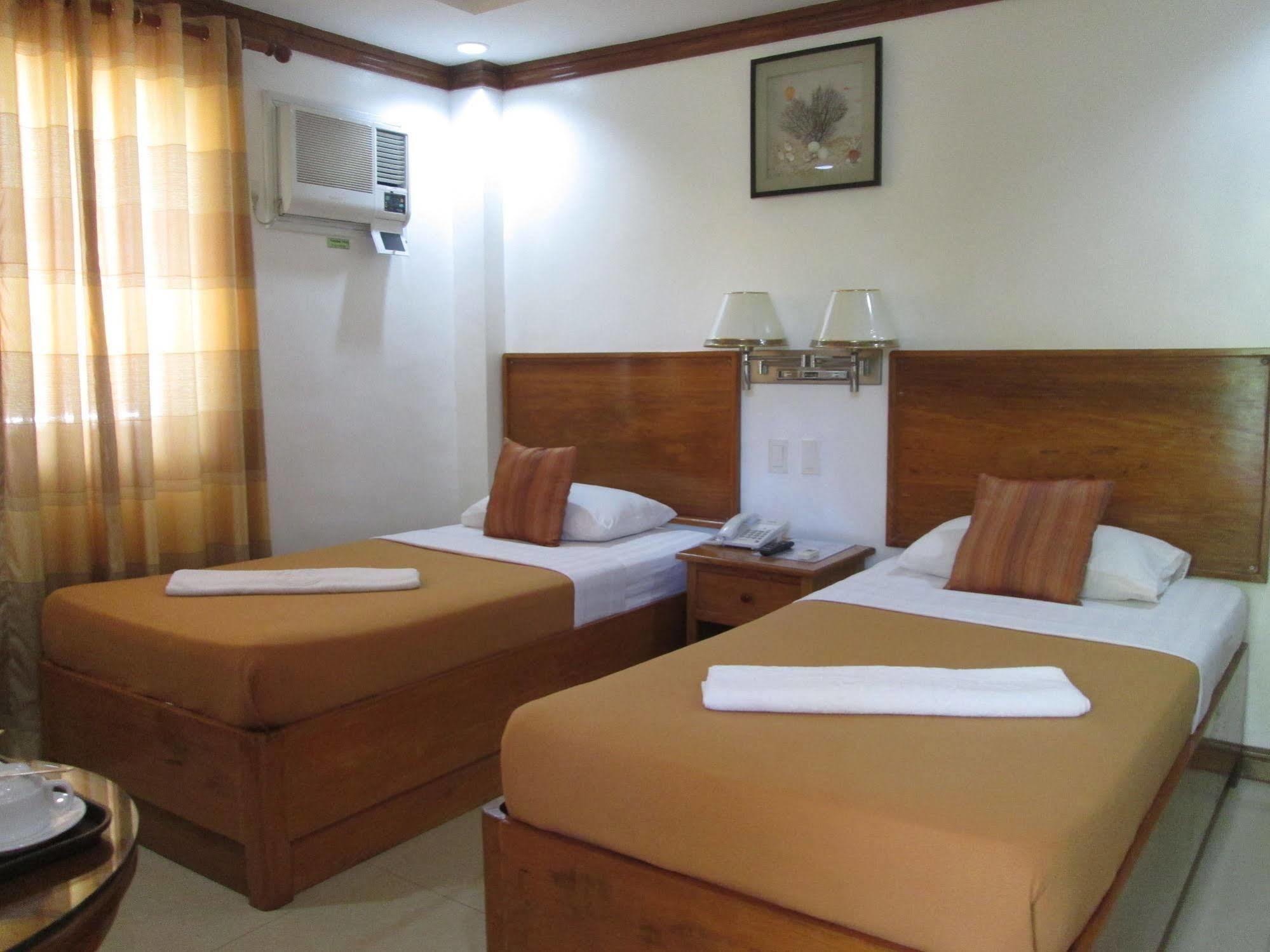 Grand Boracay Resort Balabag  Exterior foto